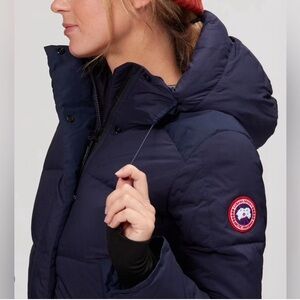 Canada Goose Alliston Hooded Puffer Jacket Women Sizee XL